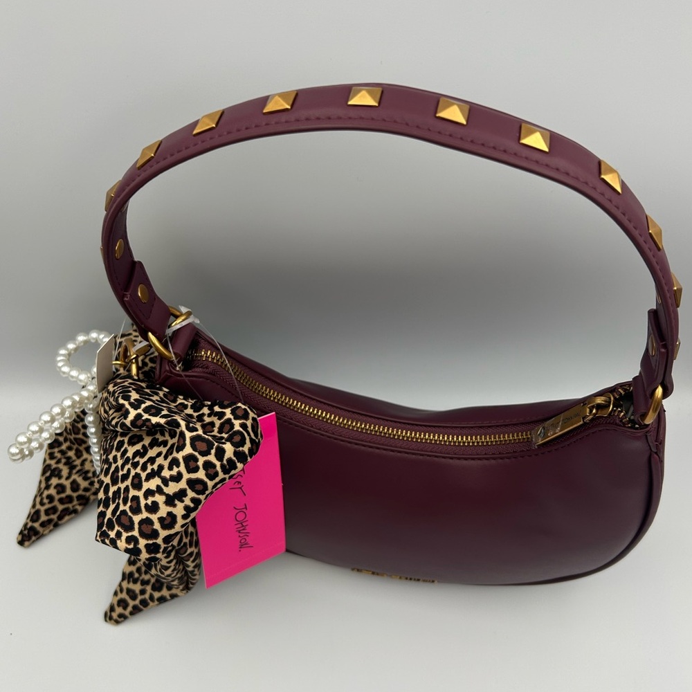 *New* Betsey Johnson Y2K Burgundy Shoulder Bag W/ Cheetah/Pearl Bow Bag Charm - Picture 3 of 16
